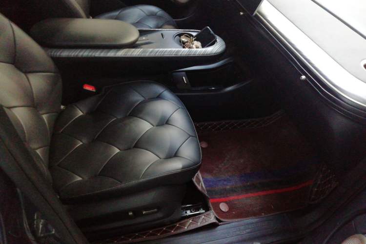 Used Baojun Cloud 2023 460 Max Right Front Seat