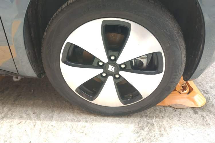 Used Baojun Cloud 2023 460 Pro Right Front Wheel Hub