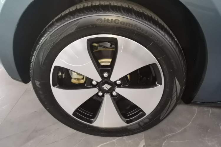Used Baojun Cloud 2023 460 Max Right Rear Wheel Hub