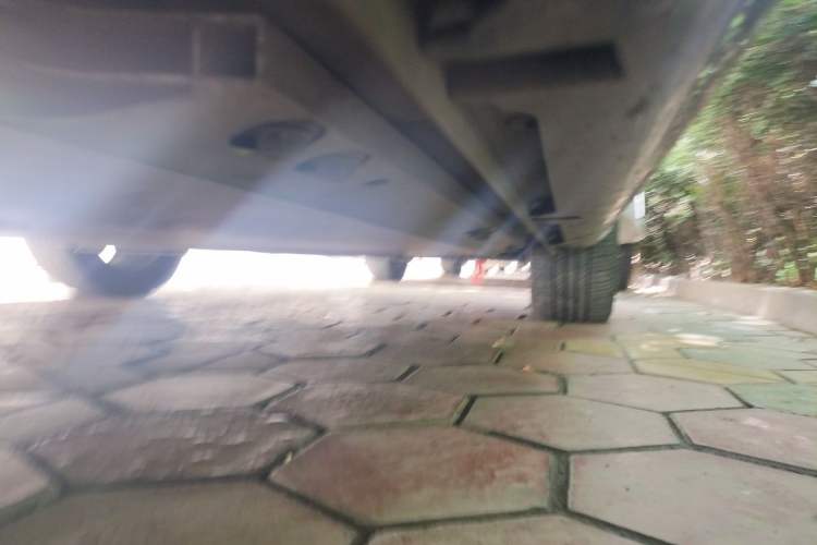 Used Baojun Cloud 2023 460 Max Chassis Front Right