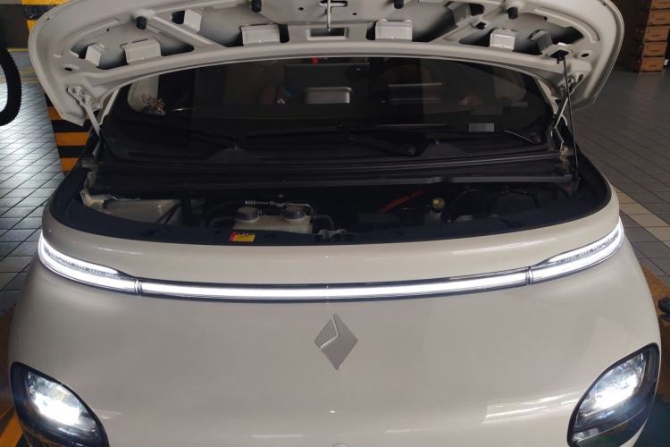 Used Baojun Cloud 2023 460 Max Engine Bay
