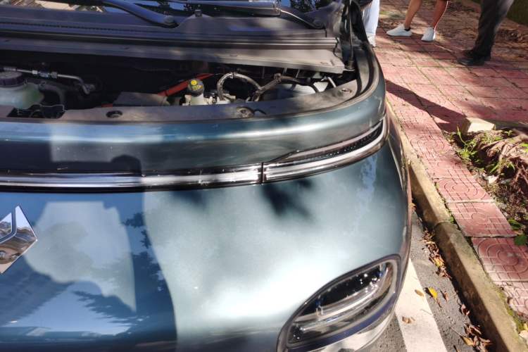 Used Baojun Cloud 2023 460 Max Lingxi Version Engine Bay Left