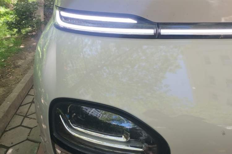 Used Baojun Cloud 2023 460 Max Right Front Headlight