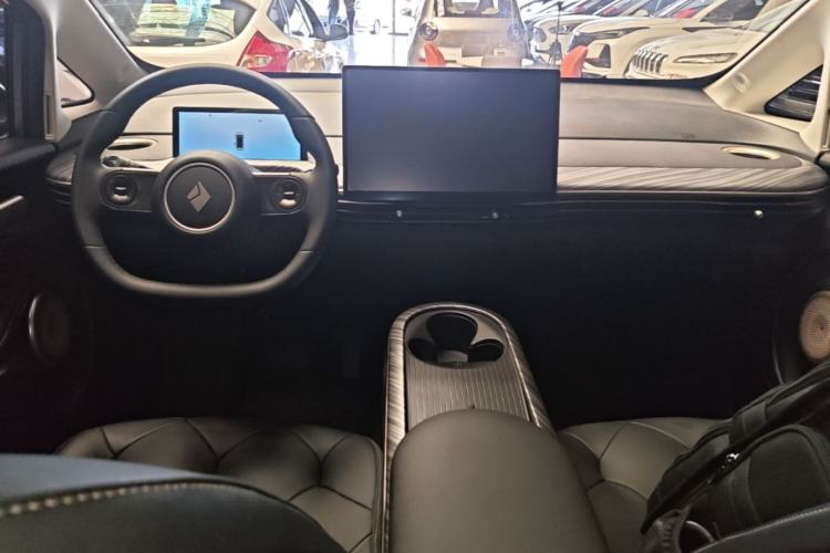 Used Baojun Cloud 2023 460 Max Center Console