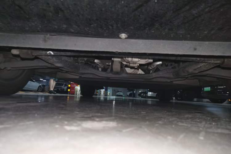 Used Baojun Cloud 2023 460 Pro Chassis Front