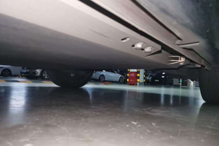 Used Baojun Cloud 2023 460 Pro Chassis Rear Left