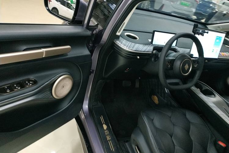 Used Baojun Cloud 2023 460 Pro Driver Seat