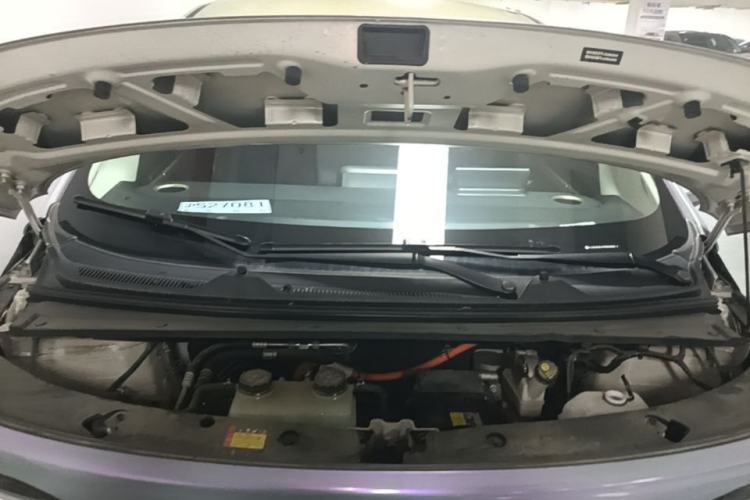 Used Baojun Cloud 2023 460 Pro Engine Bay