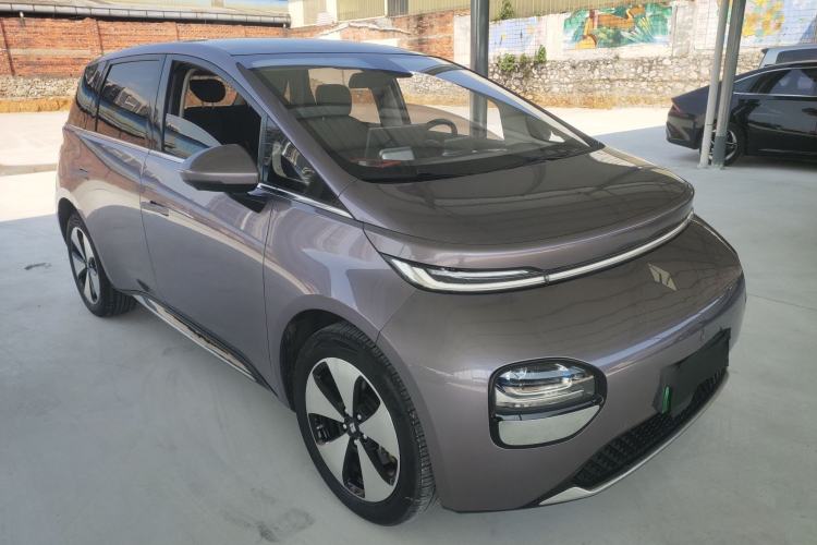 Used Baojun Cloud 2023 460 Max Exterior 1