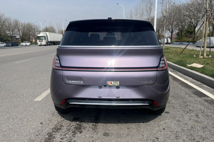 Used Baojun Cloud 2023 460 Max Exterior 5