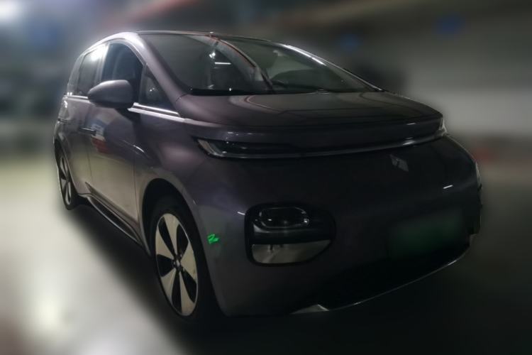 Used Baojun Cloud 2023 460 Pro Front Right 45 Deg