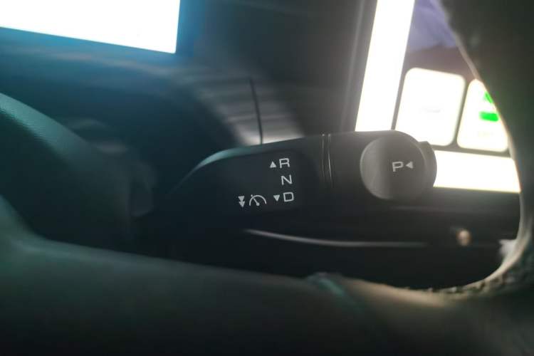 Used Baojun Cloud 2023 460 Pro Gear Lever