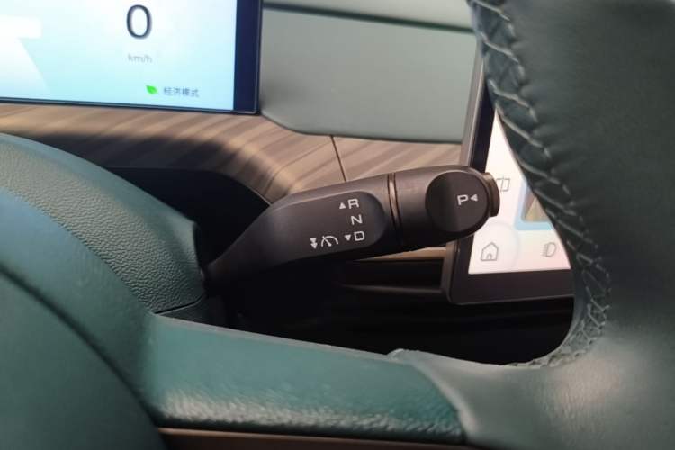 Used Baojun Cloud 2023 460 Pro Gear Lever