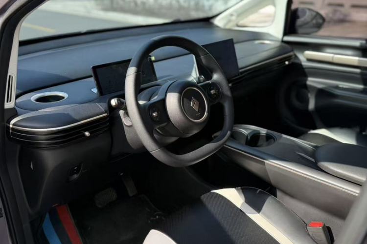 Used Baojun Cloud 2023 360 Plus Interior 2