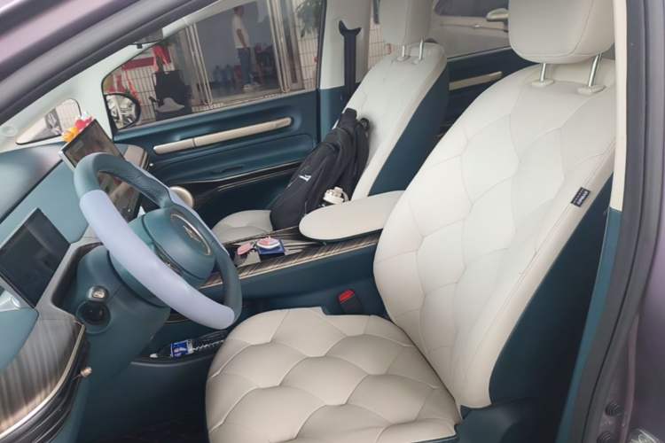 Used Baojun Cloud 2023 460 Pro Left Front Seat
