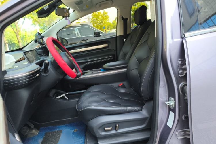 Used Baojun Cloud 2023 460 Max Left Front Seat