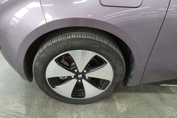 Used Baojun Cloud 2023 460 Max Left Front Wheel Hub