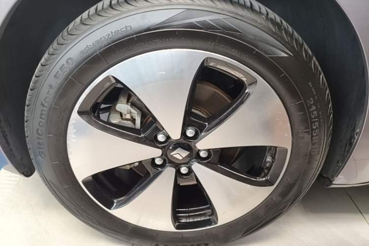 Used Baojun Cloud 2023 460 Pro Left Front Wheel Hub