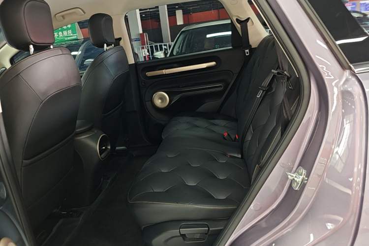 Used Baojun Cloud 2023 460 Max Lingxi Version Left Rear Seat