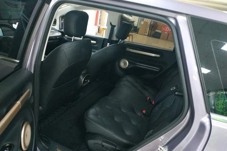 Used Baojun Cloud 2023 460 Pro Left Rear Seat