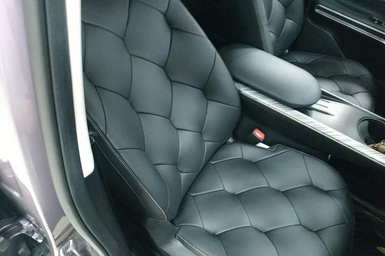 Used Baojun Cloud 2023 460 Pro Right Front Seat