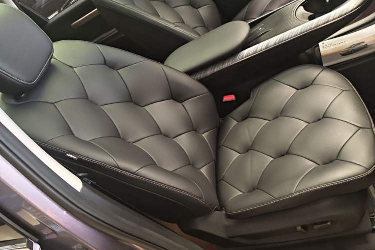 Used Baojun Cloud 2023 460 Max Right Front Seat