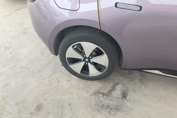 Used Baojun Cloud 2023 460 Pro Right Rear Wheel Hub