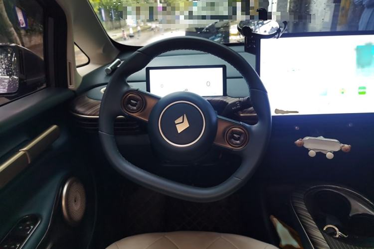 Used Baojun Cloud 2023 460 Pro Steering Wheel