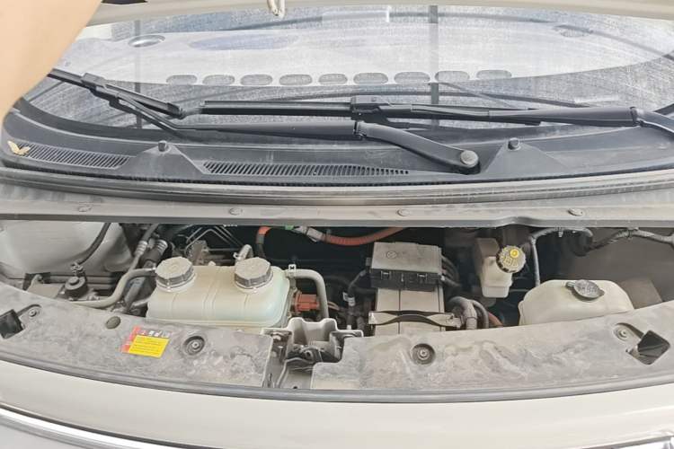 Used Baojun Cloud 2023 460 Pro Engine Bay