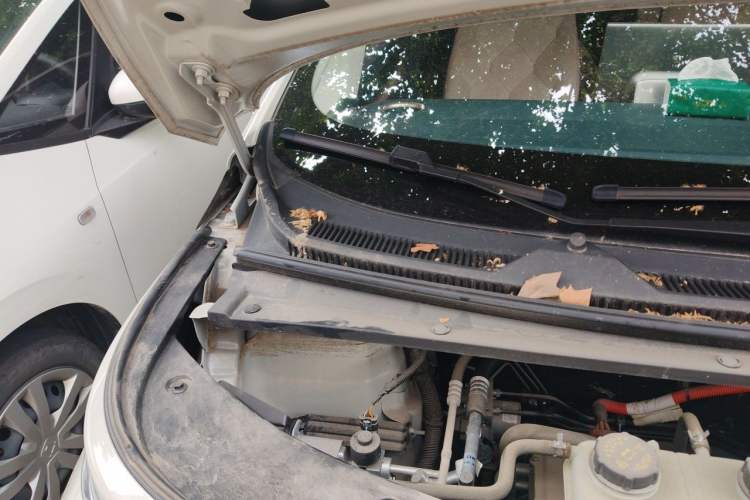 Used Baojun Cloud 2023 460 Pro Engine Bay Right