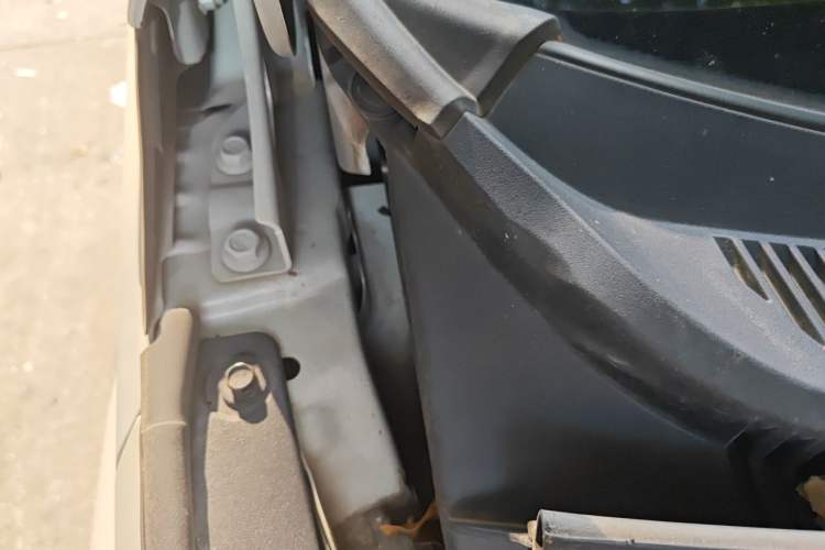 Used Baojun Cloud 2023 460 Pro Engine Bay Right