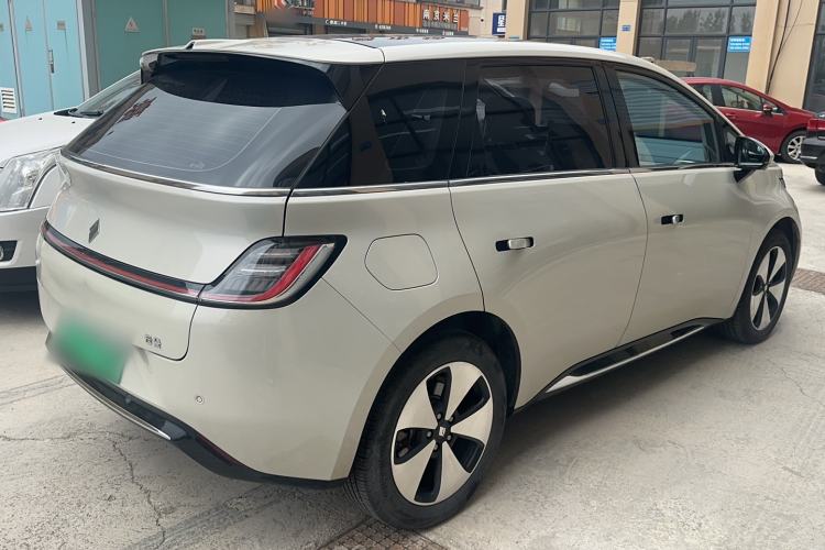 Used Baojun Cloud 2023 460 Max Exterior 1