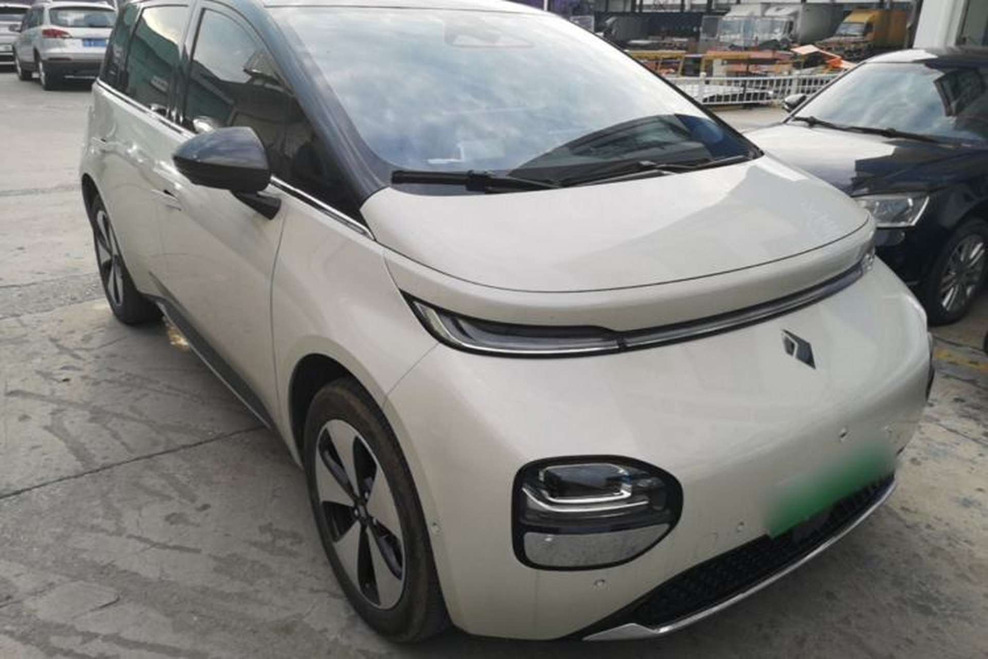 Used Baojun Cloud 2023 460 Max Lingxi Version Front Right 45 Deg