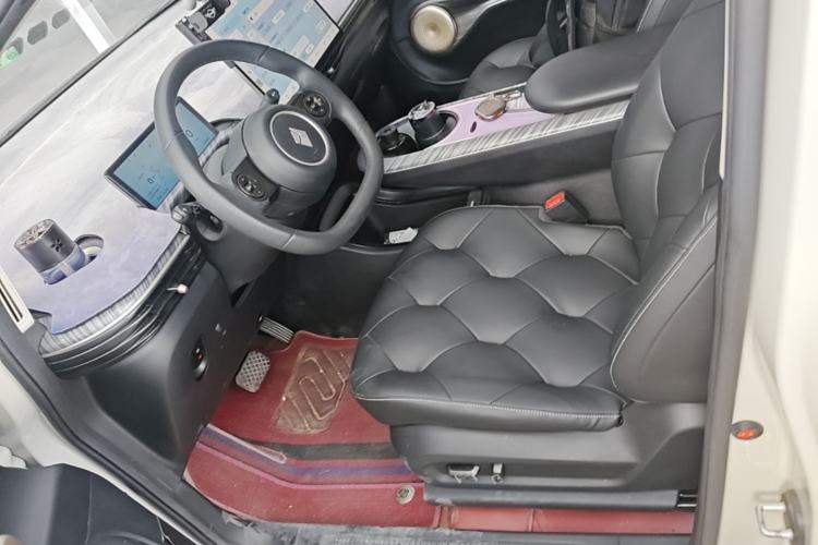 Used Baojun Cloud 2023 460 Pro Left Front Seat