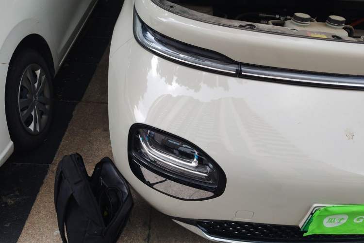 Used Baojun Cloud 2023 460 Pro Right Front Headlight