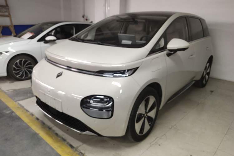 Used Baojun Cloud 2023 460 Pro Lingxi Version Guazi used car, China used car export, Used car for sale, Used  cars, Cheapest cars for sale