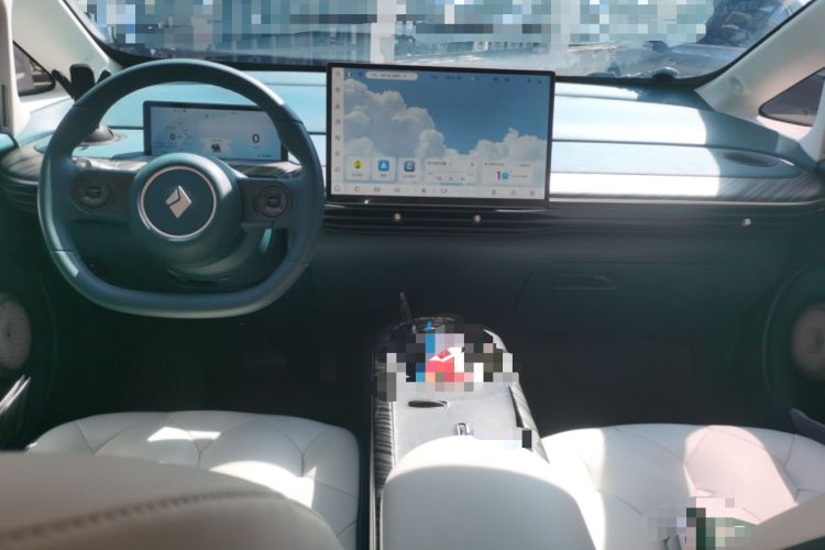 Used Baojun Cloud 2023 460 Pro Center Console