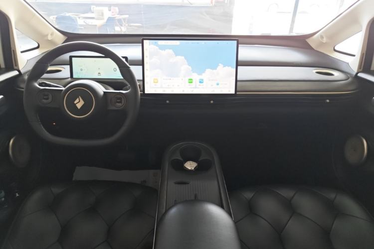 Used Baojun Cloud 2023 460 Max Center Console