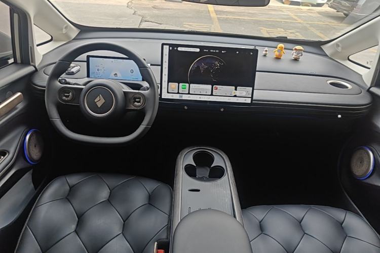 Used Baojun Cloud 2023 460 Max Center Console