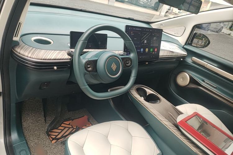 Used Baojun Cloud 2023 460 Pro Center Console