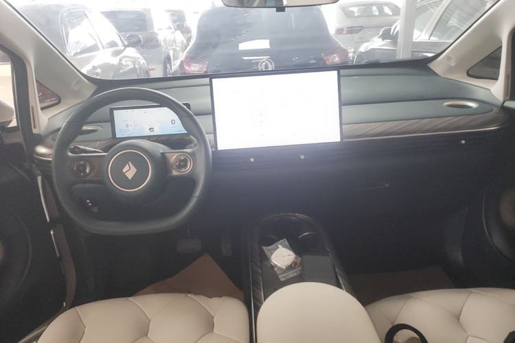 Used Baojun Cloud 2023 460 Max Center Console