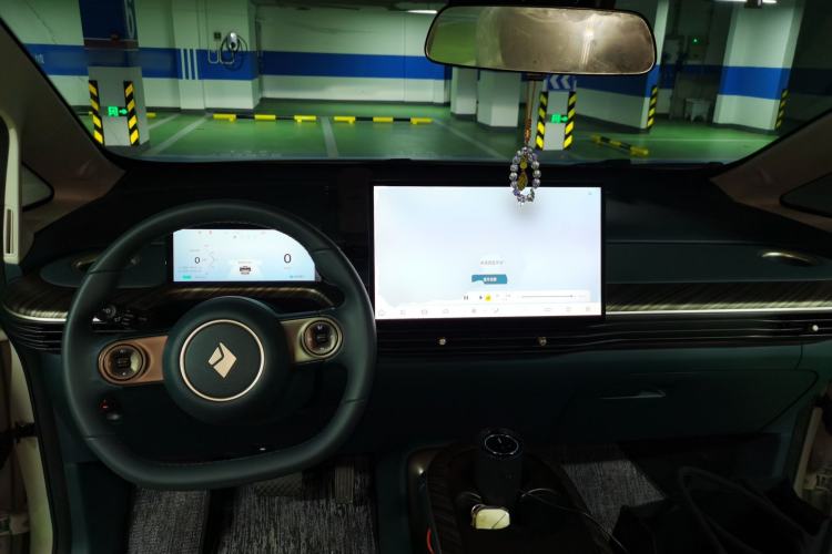 Used Baojun Cloud 2023 460 Max Center Console