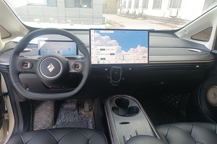Used Baojun Cloud 2023 460 Max Center Console