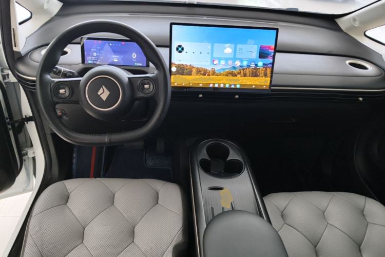Used Baojun Cloud 2023 460 Plus Operational Exclusive Edition Center Console