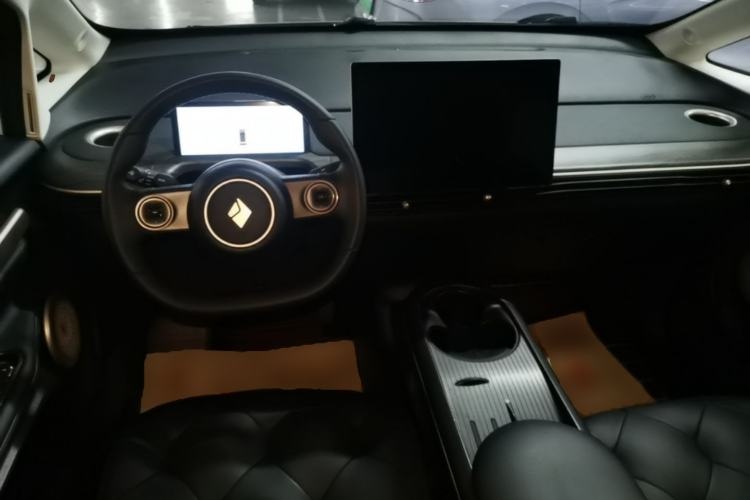 Used Baojun Cloud 2023 460 Pro Center Console