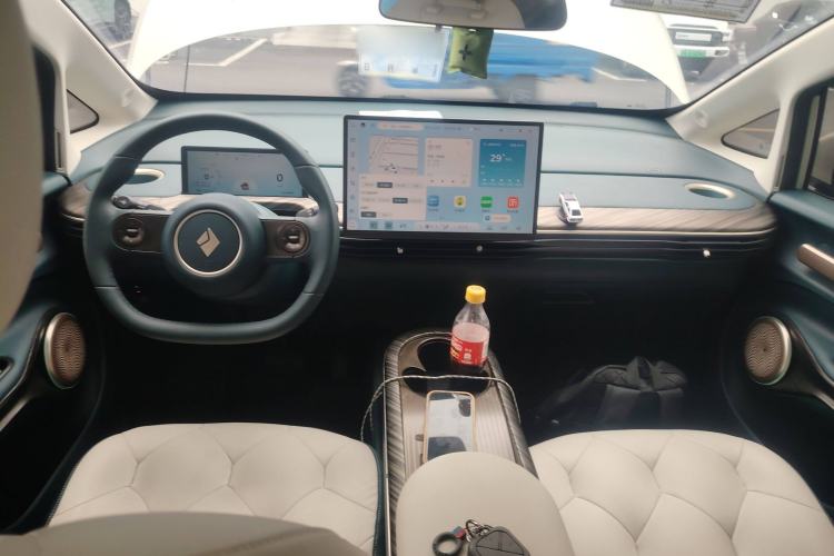 Used Baojun Cloud 2023 460 Max Center Console