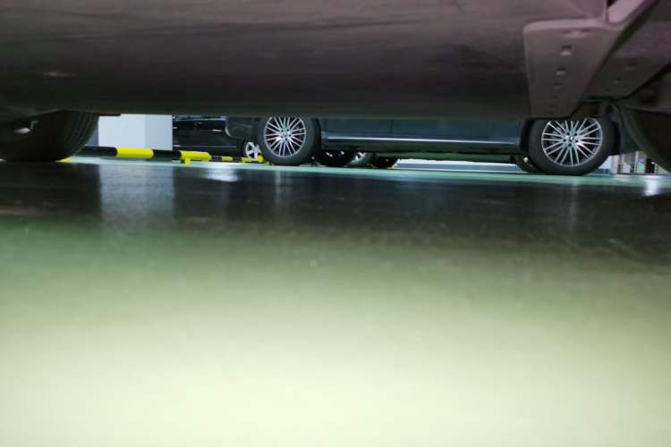 Used Baojun Cloud 2023 460 Max Chassis Front Right