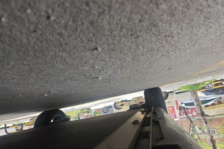 Used Baojun Cloud 2023 460 Max Lingxi Version Chassis Front Right