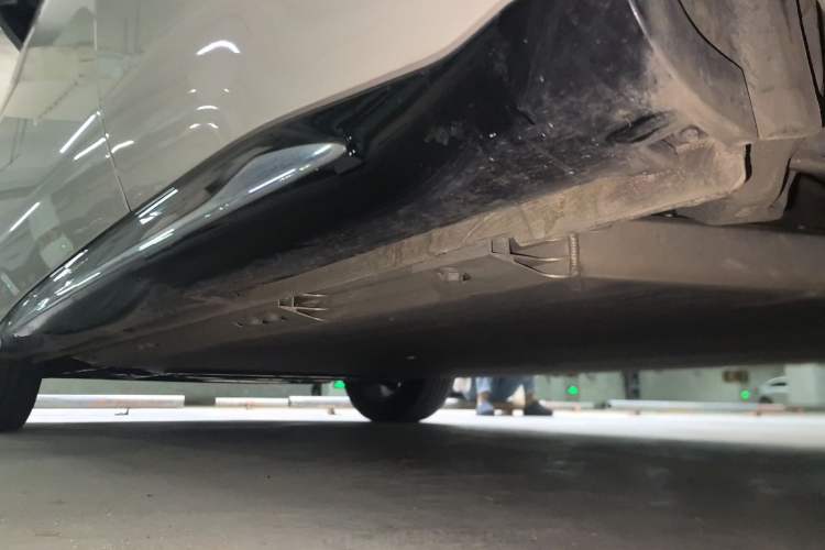 Used Baojun Cloud 2023 460 Max Lingxi Version Chassis Rear Left