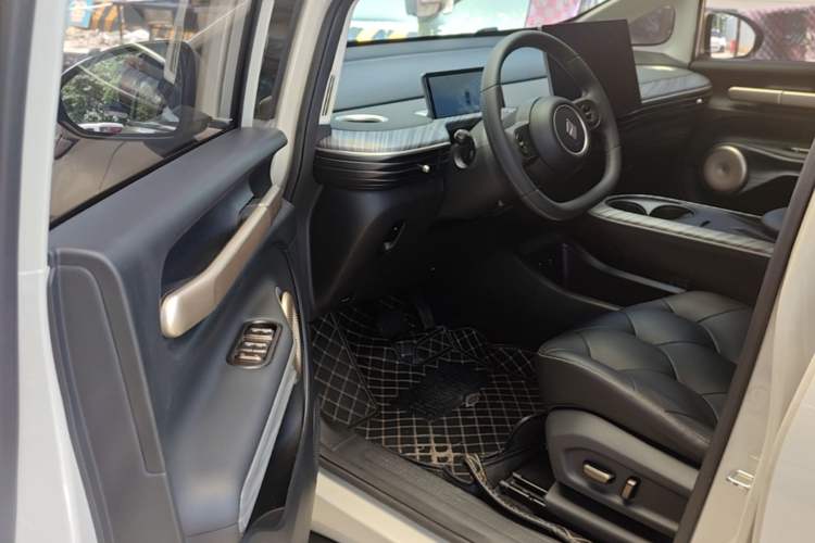 Used Baojun Cloud 2023 360 Pro Driver Seat